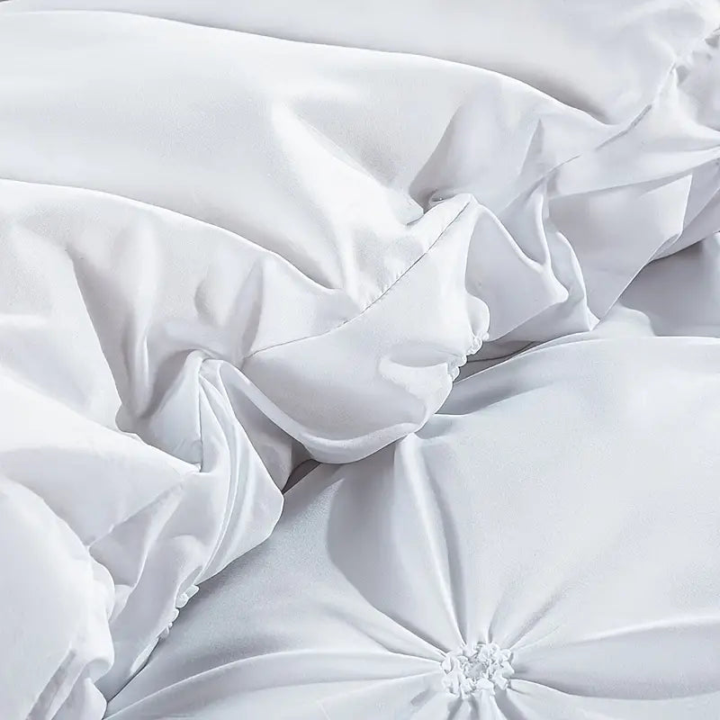Duvet cover set full bedroom setup with pillowcases